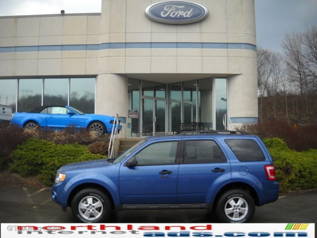 Sport Blue Metallic Ford Escape