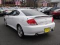 Alpine White - Tiburon GT Photo No. 7
