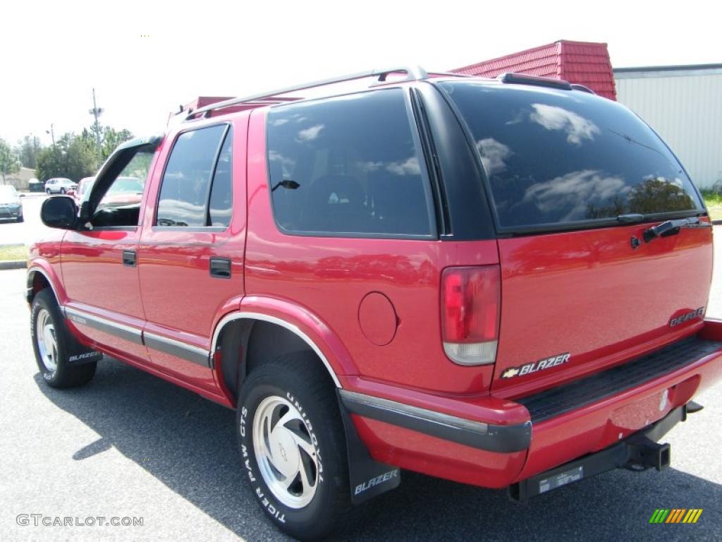 1996 Blazer 4x4 - Apple Red / Graphite photo #2