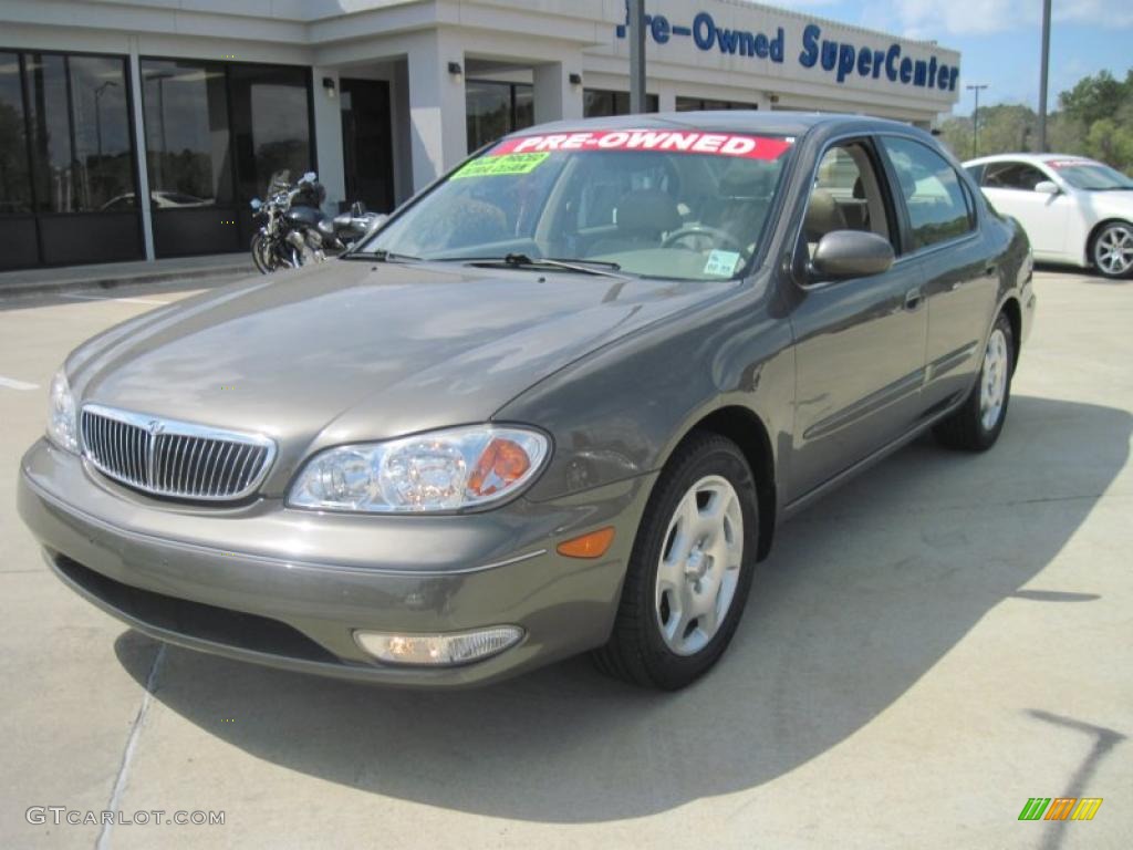 2001 I 30 Touring Sedan - Autumn Bronze / Beige photo #1