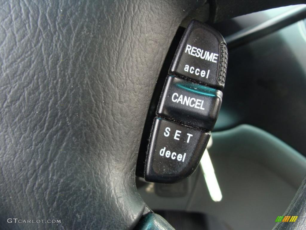 2004 Odyssey EX - Sage Brush Pearl / Gray photo #22