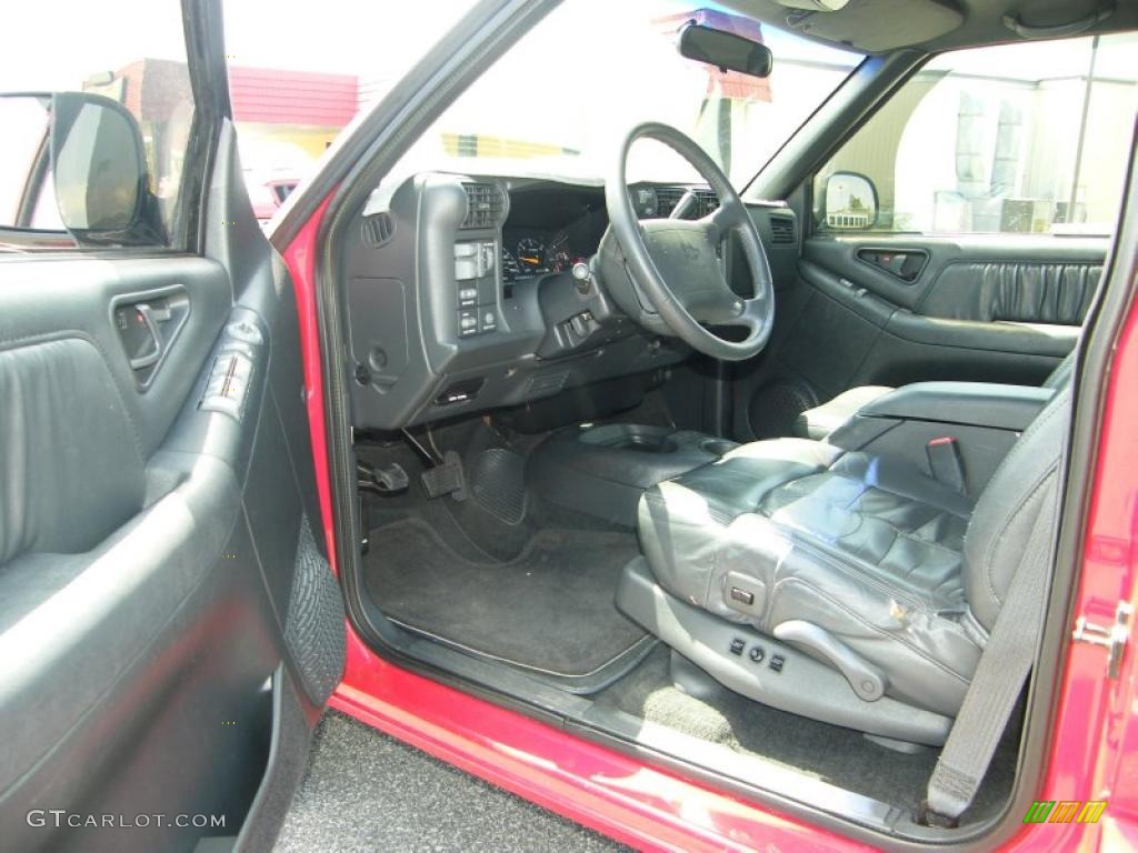 1996 Blazer 4x4 - Apple Red / Graphite photo #12