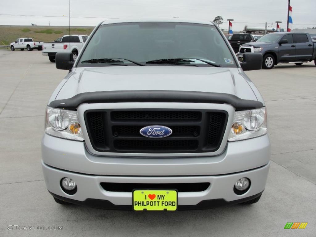 2006 F150 STX SuperCab - Silver Metallic / Medium/Dark Flint photo #8