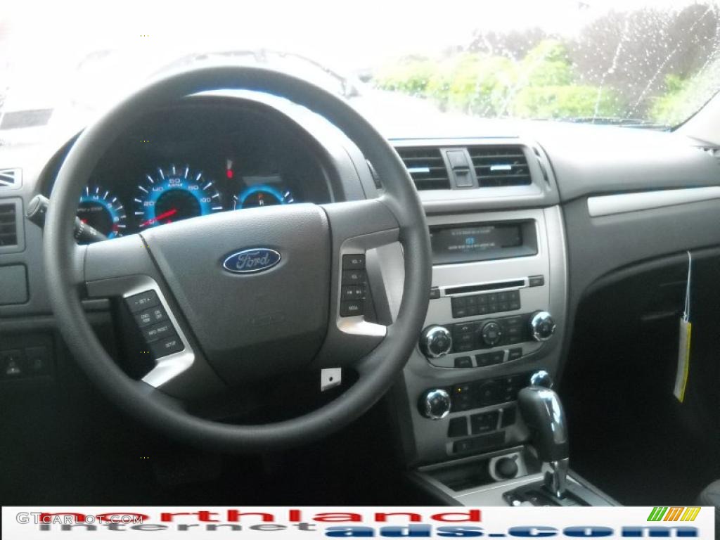 2010 Fusion SE - Sport Blue Metallic / Charcoal Black photo #14