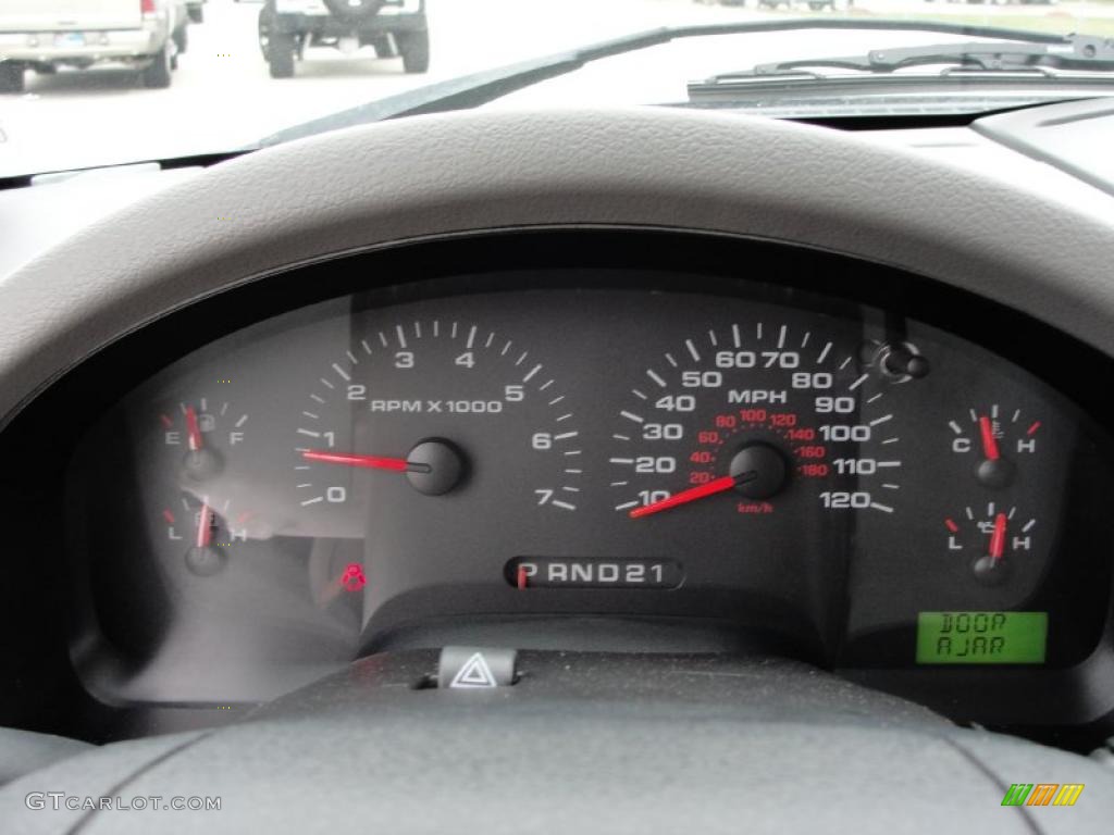 2006 F150 STX SuperCab - Silver Metallic / Medium/Dark Flint photo #47