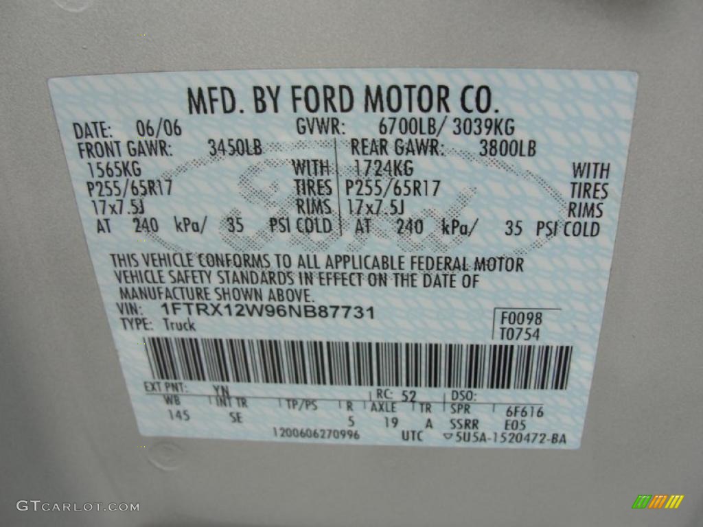 2006 F150 STX SuperCab - Silver Metallic / Medium/Dark Flint photo #50