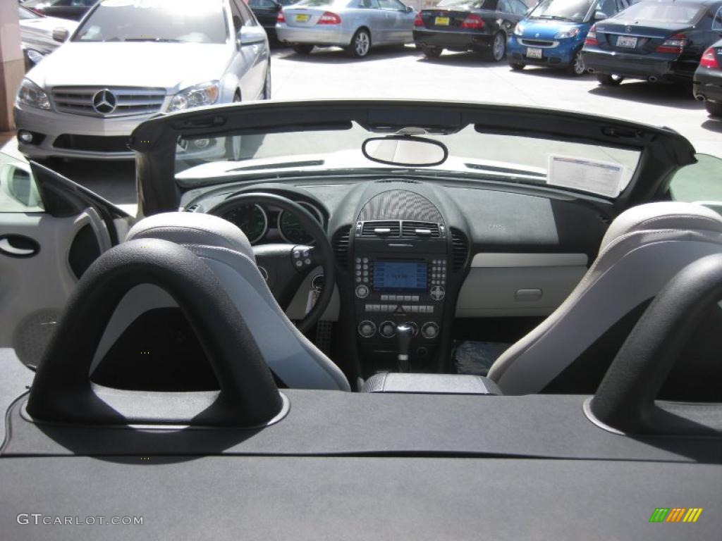 2005 SLK 350 Roadster - Alabaster White / Ash Grey photo #22