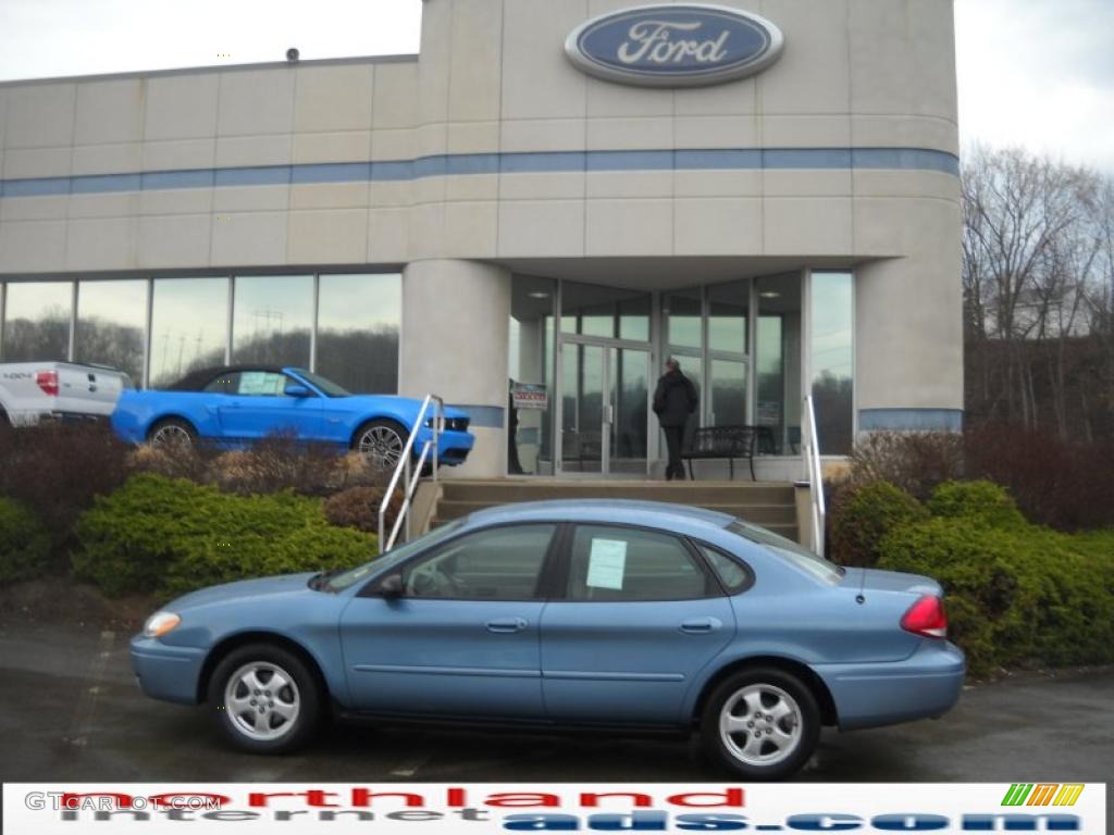 2006 Taurus SE - Windveil Blue Metallic / Medium/Dark Pebble Beige photo #1