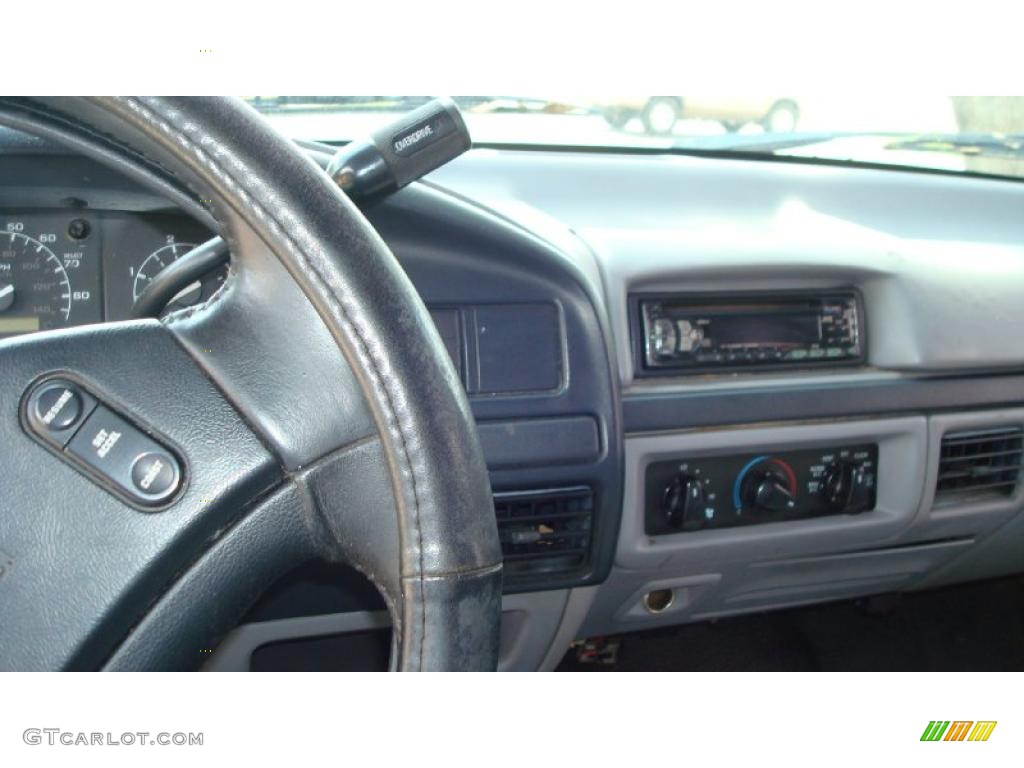 1997 F350 XLT Crew Cab 4x4 - Toreador Red Metallic / Opal Grey photo #14