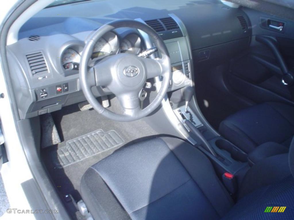 2005 tC  - Super White / Dark Gray photo #9