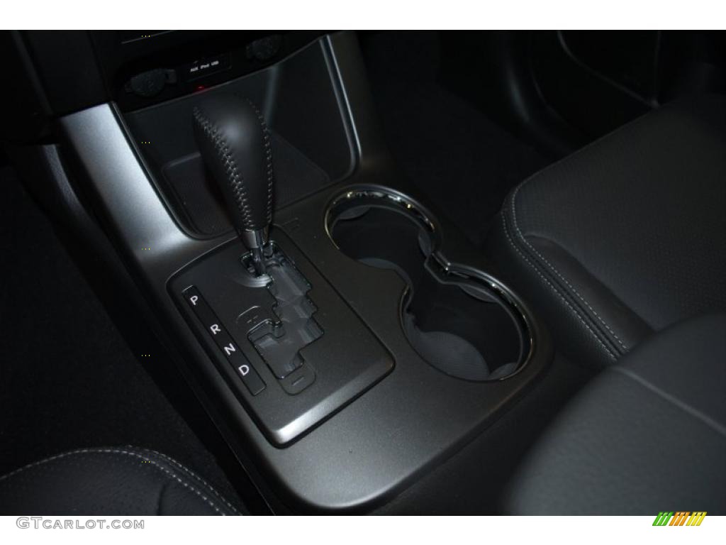 2011 Sorento EX AWD - Bright Silver / Black photo #44