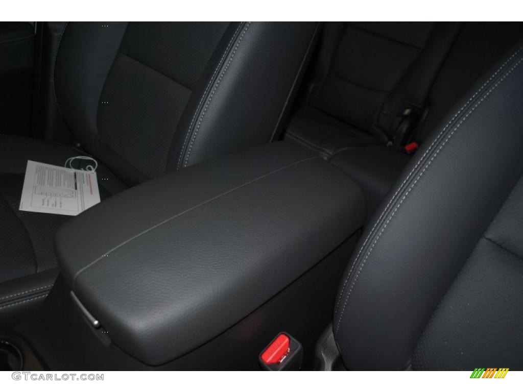 2011 Sorento EX AWD - Bright Silver / Black photo #45