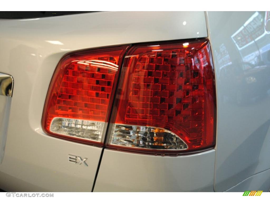 2011 Sorento EX AWD - Bright Silver / Black photo #58