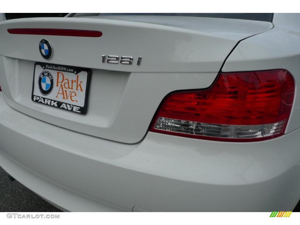 2008 1 Series 128i Coupe - Alpine White / Black photo #9