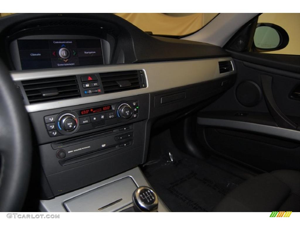2007 3 Series 335i Coupe - Jet Black / Black photo #31