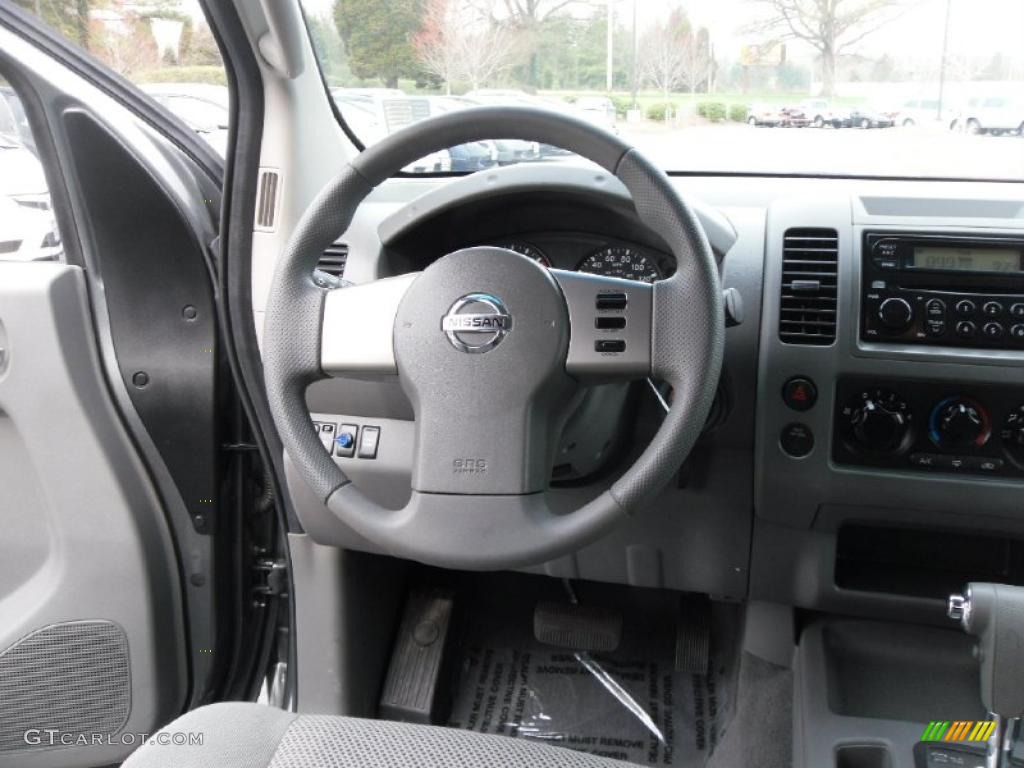 2006 Frontier SE Crew Cab - Storm Gray / Steel photo #15