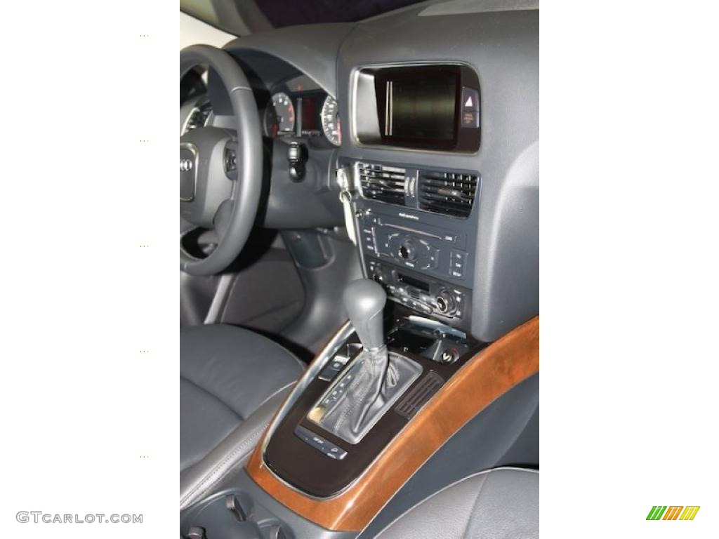 2009 Q5 3.2 Premium quattro - Quartz Gray Metallic / Black photo #37