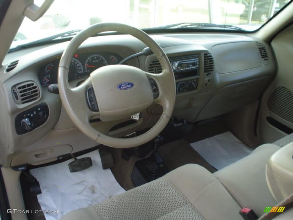 2003 F150 XLT SuperCab 4x4 - Oxford White / Medium Parchment Beige photo #21