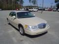 1999 Ivory Parchment Pearl Tri-Coat Lincoln Town Car Cartier  photo #3