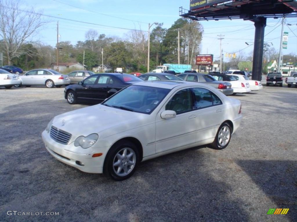 2004 C 320 Sedan - Alabaster White / Ash Grey photo #1