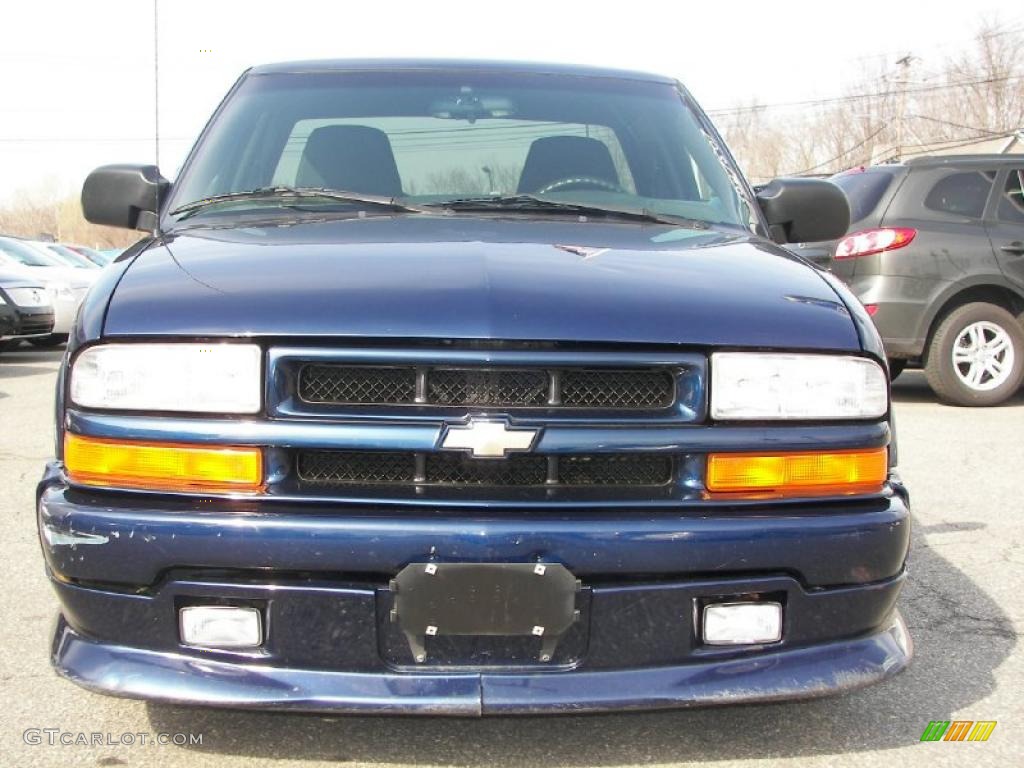2003 S10 Xtreme Extended Cab - Indigo Blue Metallic / Graphite photo #16