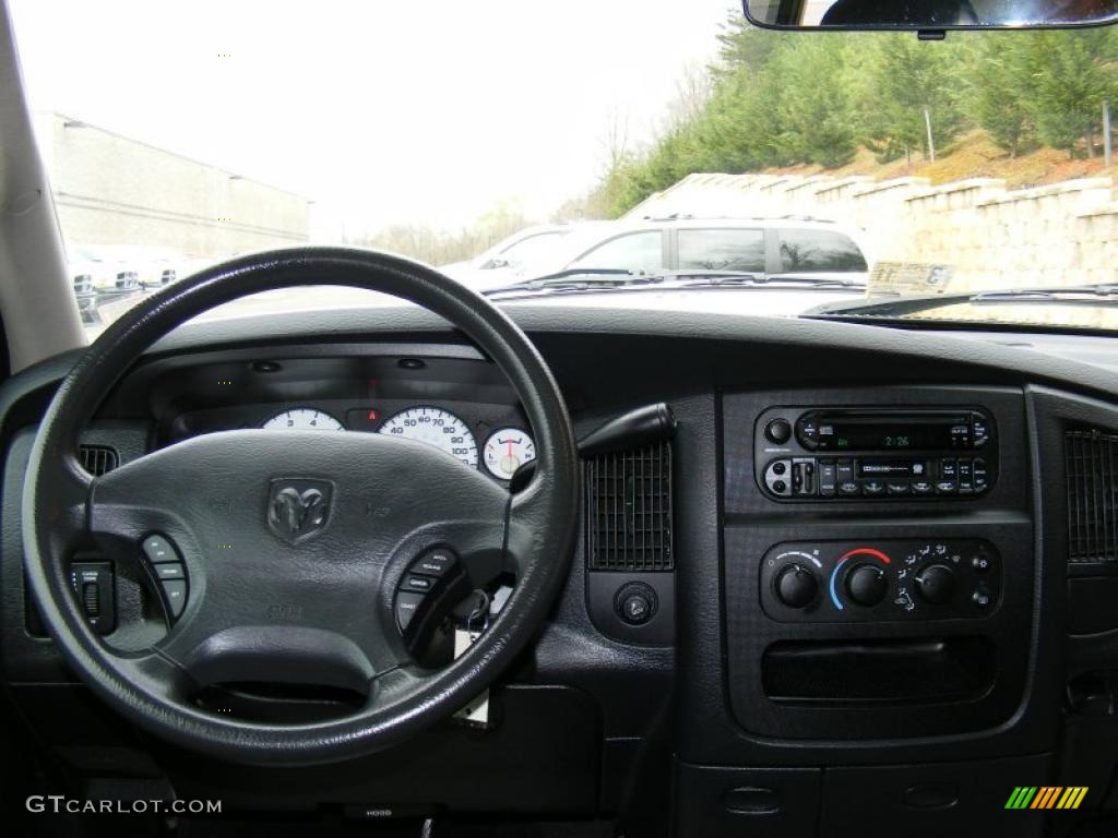 2003 Ram 1500 SLT Quad Cab 4x4 - Light Almond Pearl / Dark Slate Gray photo #11