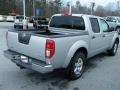 Radiant Silver Metallic - Frontier SE Crew Cab 4x4 Photo No. 5