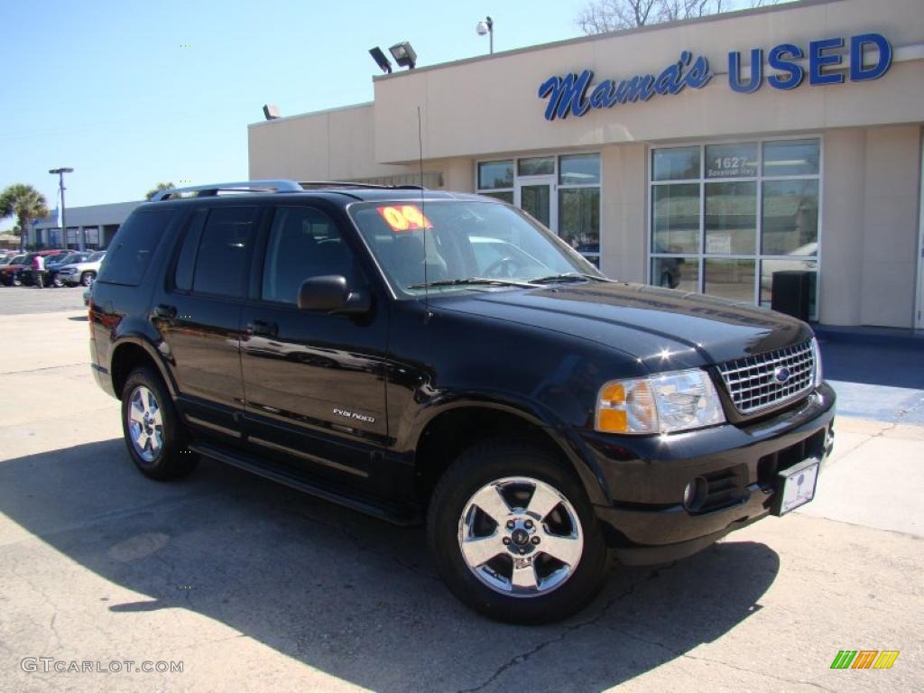 2004 Explorer Limited 4x4 - Black / Graphite photo #31