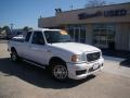 Oxford White - Ranger STX SuperCab Photo No. 21