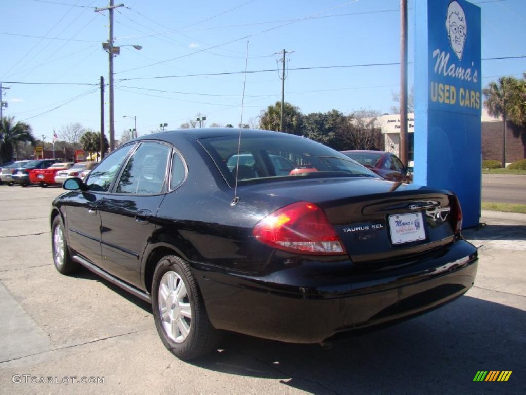 2004 Taurus SEL Sedan - Black / Medium Parchment photo #6