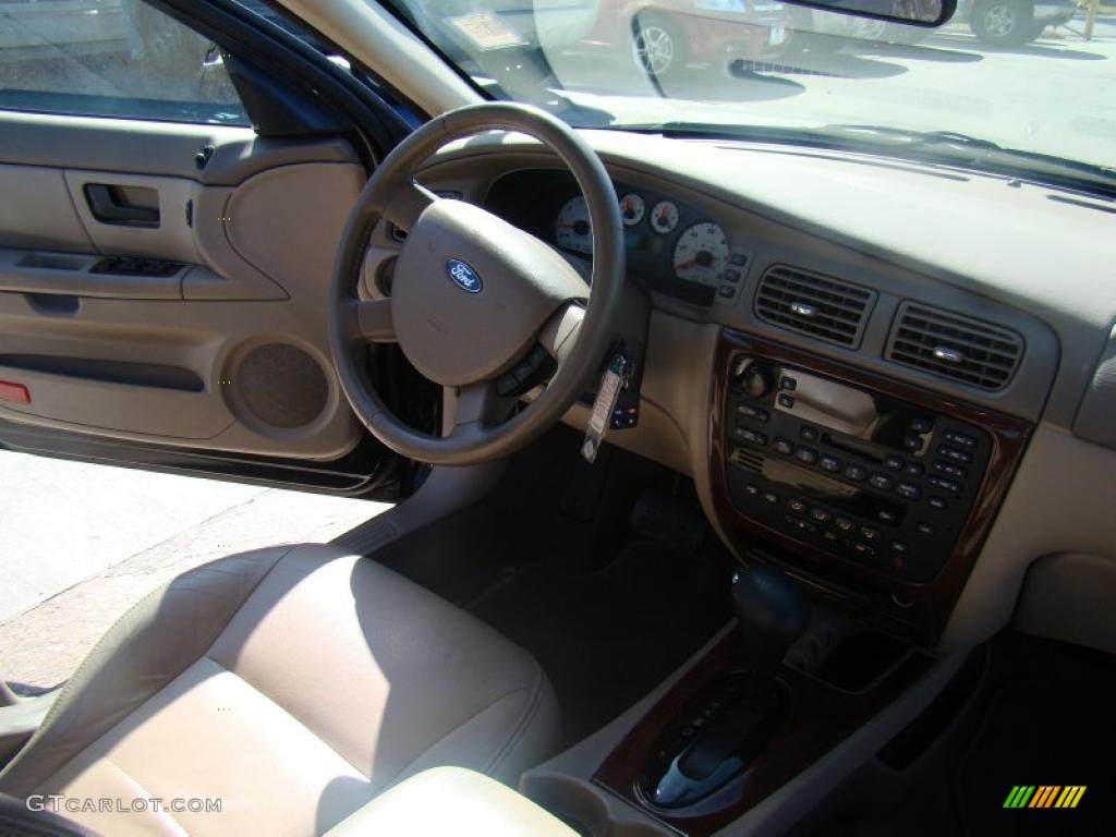 2004 Taurus SEL Sedan - Black / Medium Parchment photo #18