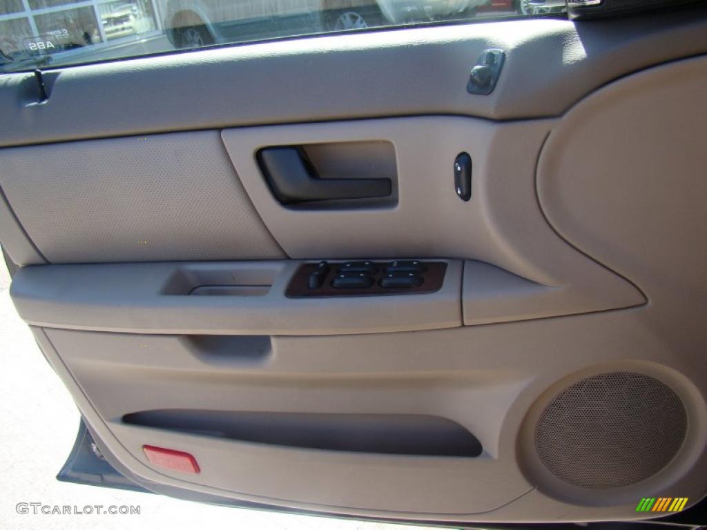 2004 Taurus SEL Sedan - Black / Medium Parchment photo #20