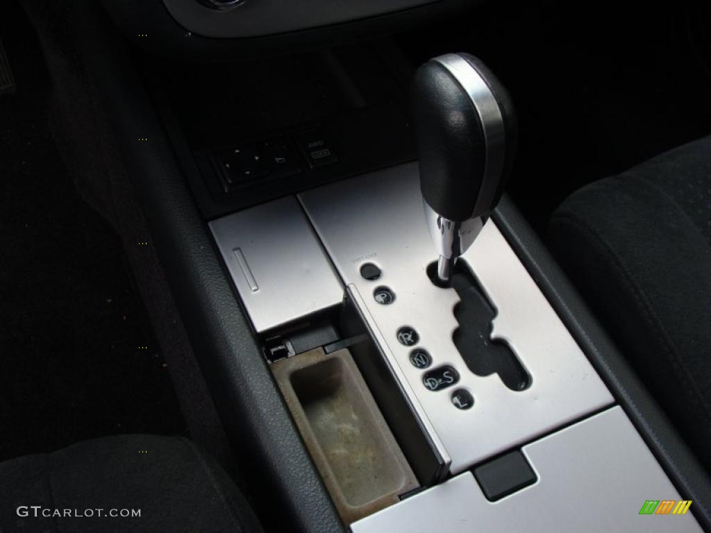 2007 Murano S AWD - Super Black / Charcoal photo #22