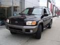 Super Black - Pathfinder SE 4x4 Photo No. 3