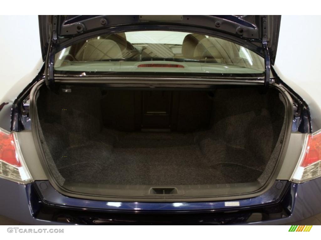 2009 Honda Accord LX Sedan Trunk Photo #27729768