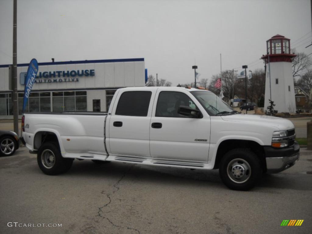 2002 Silverado 3500 LT Crew Cab 4x4 Dually - Summit White / Graphite photo #1