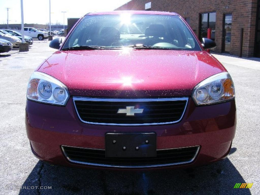 2006 Malibu LS Sedan - Sport Red Metallic / Titanium Gray photo #8