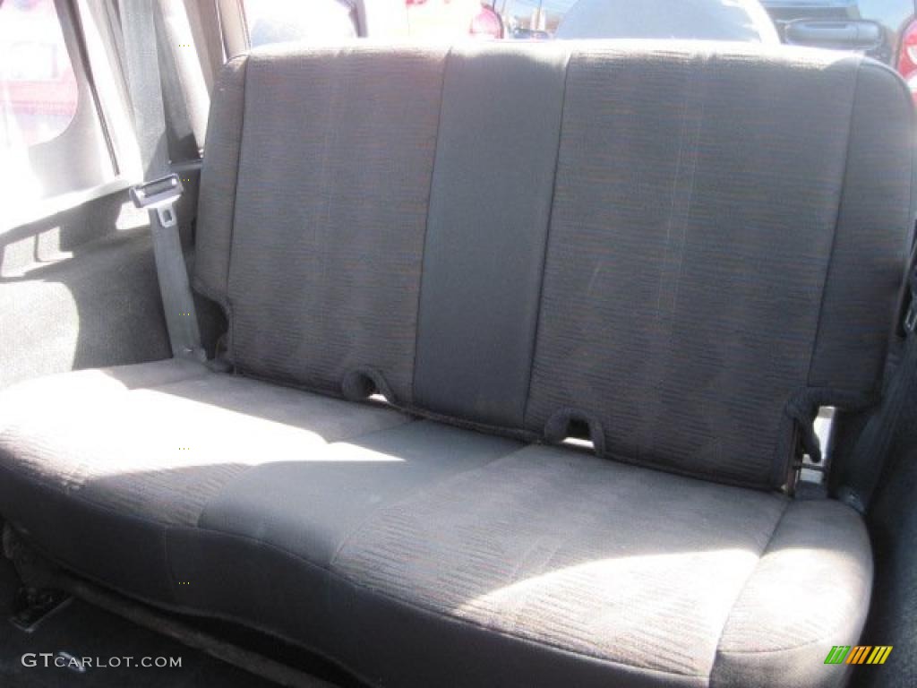 2004 Wrangler SE 4x4 - Bright Silver Metallic / Dark Slate Gray photo #24