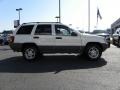 2002 Stone White Jeep Grand Cherokee Laredo 4x4  photo #2