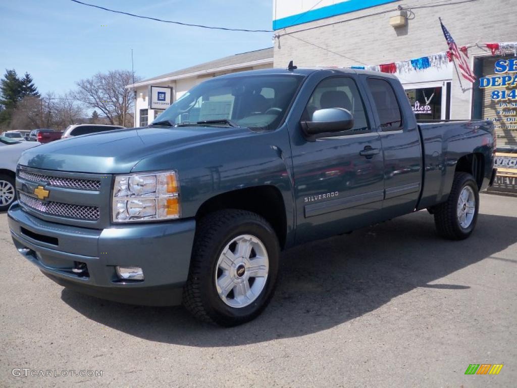 2010 Silverado 1500 LT Extended Cab 4x4 - Blue Granite Metallic / Ebony photo #1