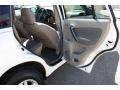 Natural White - RAV4  Photo No. 15