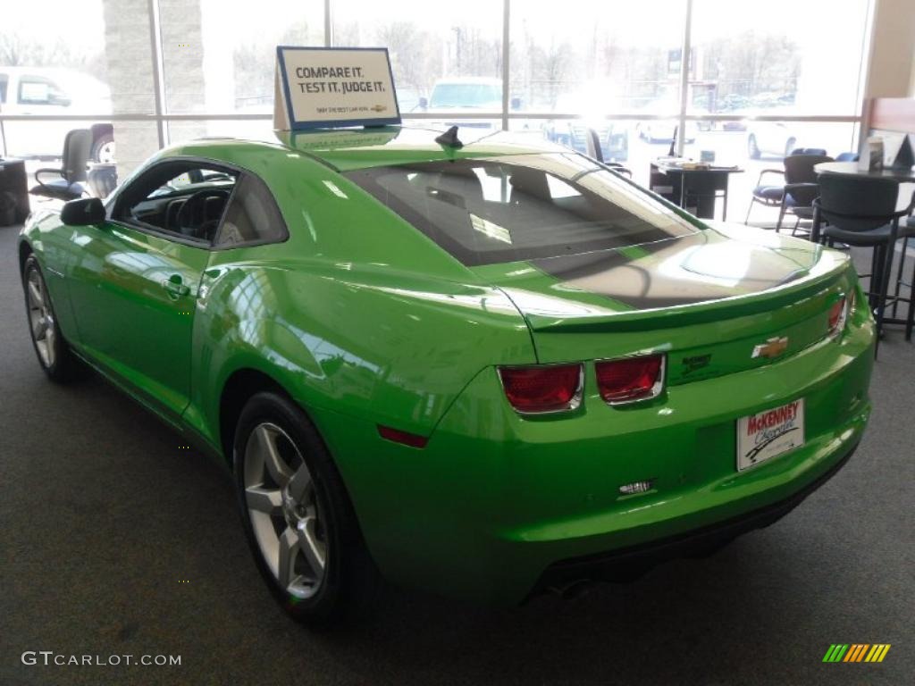 2010 Camaro LT Coupe Synergy Special Edition - Synergy Green Metallic / Black/Green photo #2