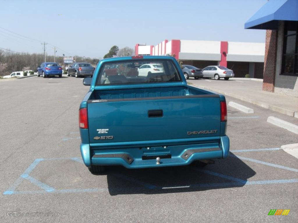 1996 S10 LS Extended Cab - Bright Teal Metallic / Graphite photo #3