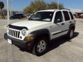 Stone White 2006 Jeep Liberty CRD Sport 4x4
