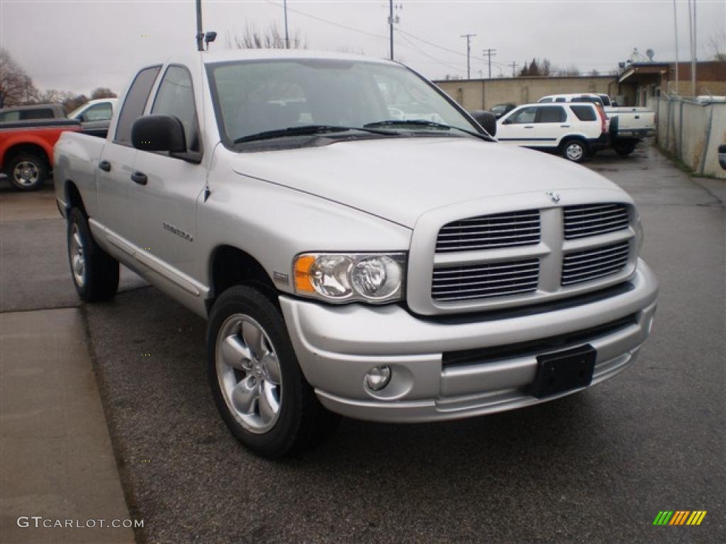 2005 Ram 1500 SLT Quad Cab 4x4 - Bright Silver Metallic / Dark Slate Gray photo #4