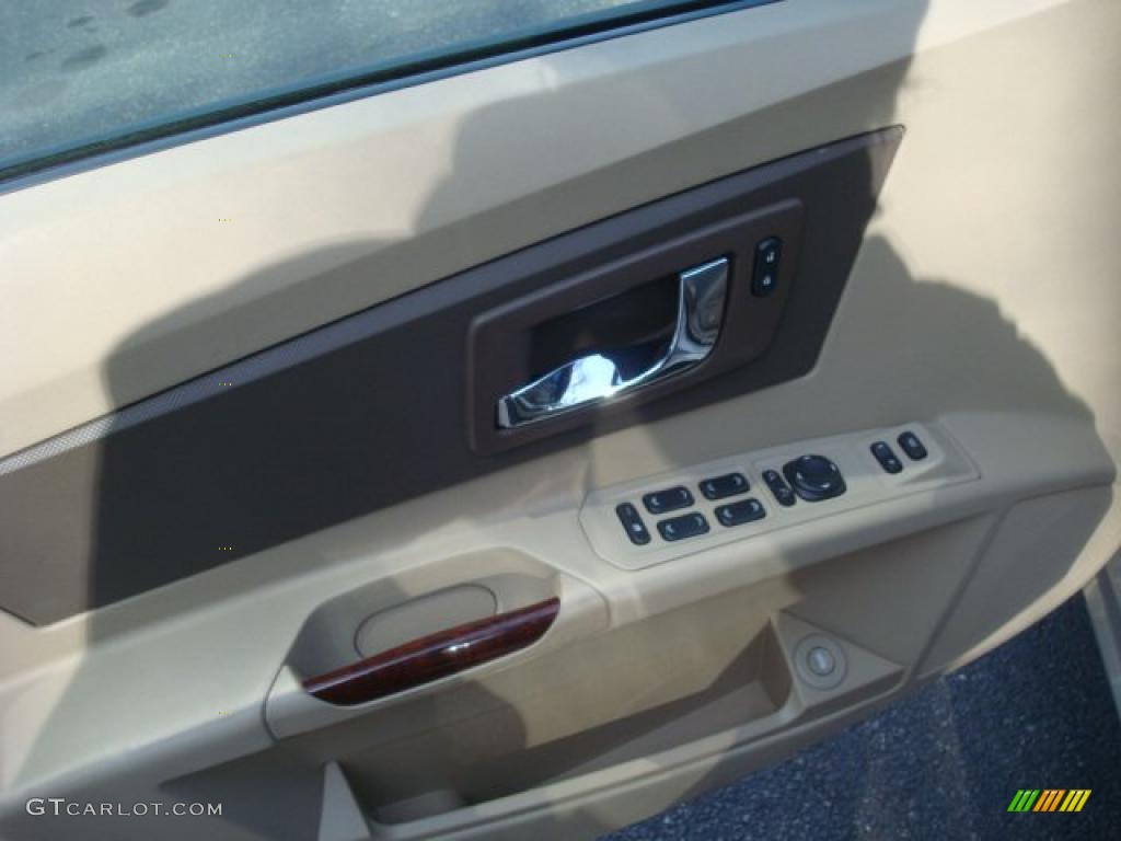 2007 CTS Sedan - Gold Mist / Cashmere photo #14