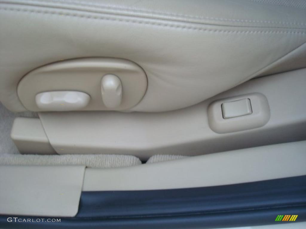 2007 CTS Sedan - Gold Mist / Cashmere photo #15