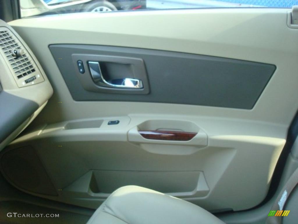 2007 CTS Sedan - Gold Mist / Cashmere photo #17
