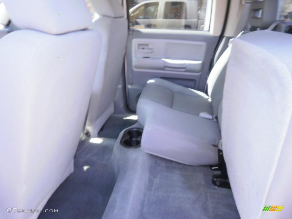 2005 Dakota SLT Quad Cab 4x4 - Bright Silver Metallic / Medium Slate Gray photo #14