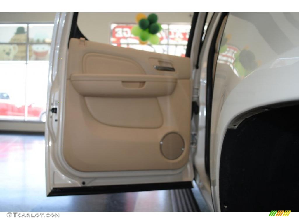 2008 Escalade EXT AWD - White Diamond / Cocoa/Light Cashmere photo #64